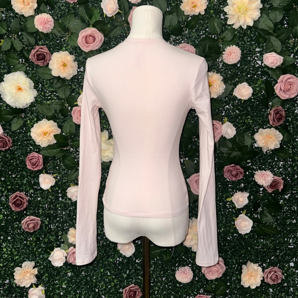 SKIMS Cotton Jersey Long Sleeve Tee in Cherry Blossom - Picture 3 of 6